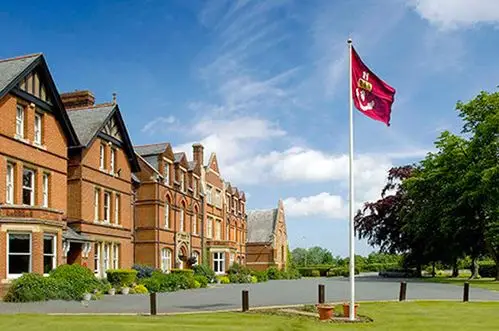 英国肯特大学申请条件,英国肯特大学专业