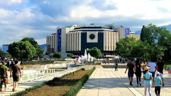 索菲亚国家美术学院申请条件,保加利亚留学院校