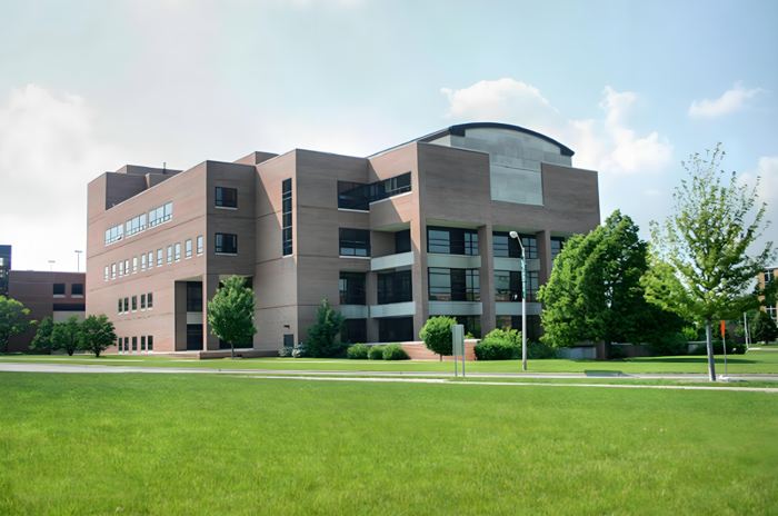 萨里大学专业,萨里大学申请条件