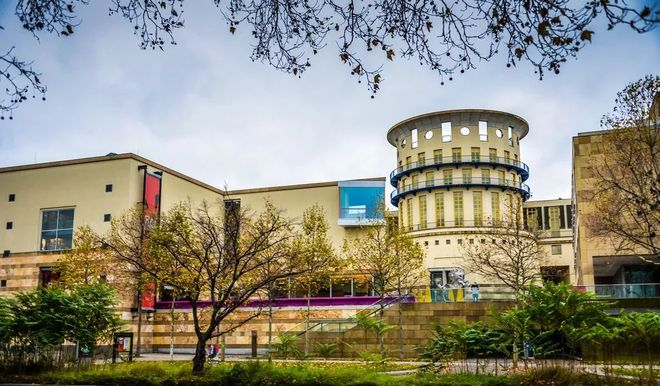 斯图加特国立音乐与表演艺术学院留学要求,德国留学申请