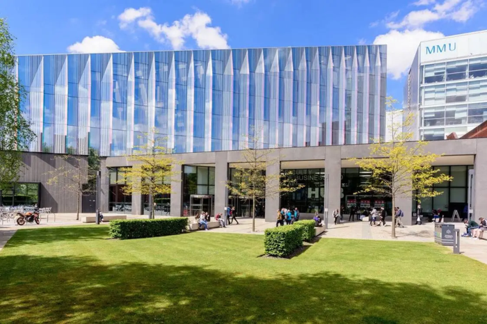 曼彻斯特大学申请条件,英国留学院校