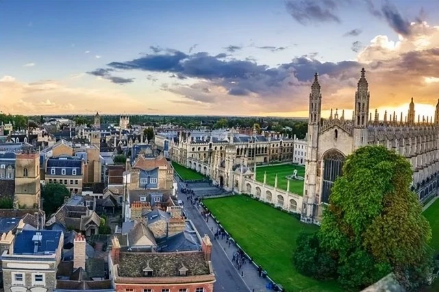英国留学专升硕申请条件及材料
