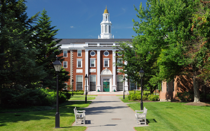 美国留学院校哈佛大学专业