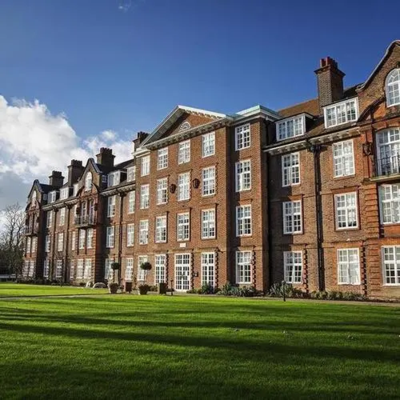 英国伦敦摄政学院专业及出国留学申请条件详解 英国留学院校推荐